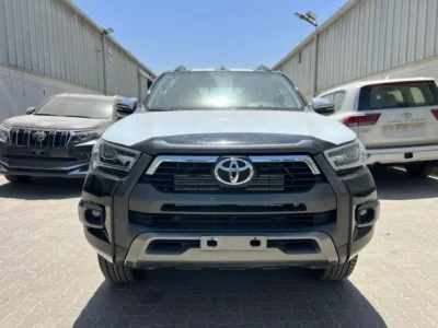 2026 TOYOTA HILUX ADVENTURE 2.4L 4X4 DIESEL 4 Cylinders Black Red Pickup Truck GCC