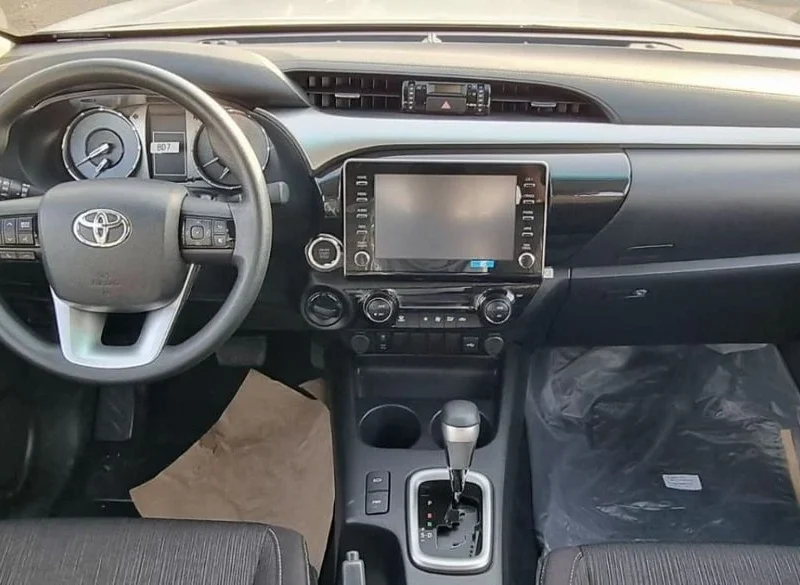 2025 TOYOTA HILUX GLX FULL OPTION 2.4L 4X4 DIESEL 4 Cylinders Black Pickup Truck