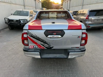 2026 TOYOTA HILUX GR-SPORTS 2.4L 4X4 DIESEL 4 Cylinders Silver Red Pickup Truck GCC