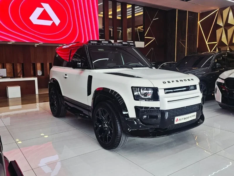 2023 Rover Defender 90 X-DYNAMIC HSE P400 3.0L Cylinders Petrol Engine White Beige SUV