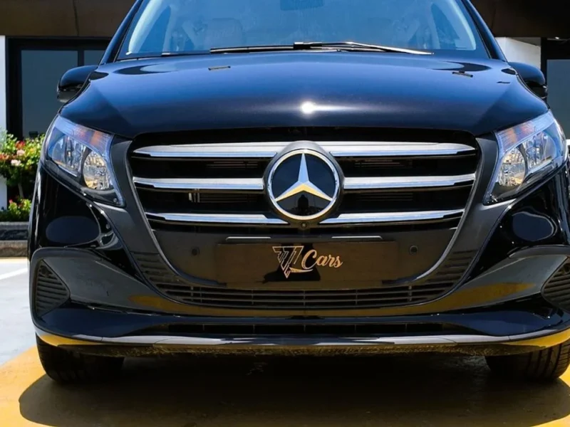 2025 MERCEDES-BENZ VITO BUSINESS EDITION 2.0L Turbocharged Inline-4 Petrol Black Beige Van