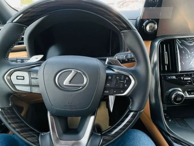 2025 Lexus LX700h Signature 3.5 Litres 6 Cylinders Hybrid Engine Grey Tan SUV GCC Specs