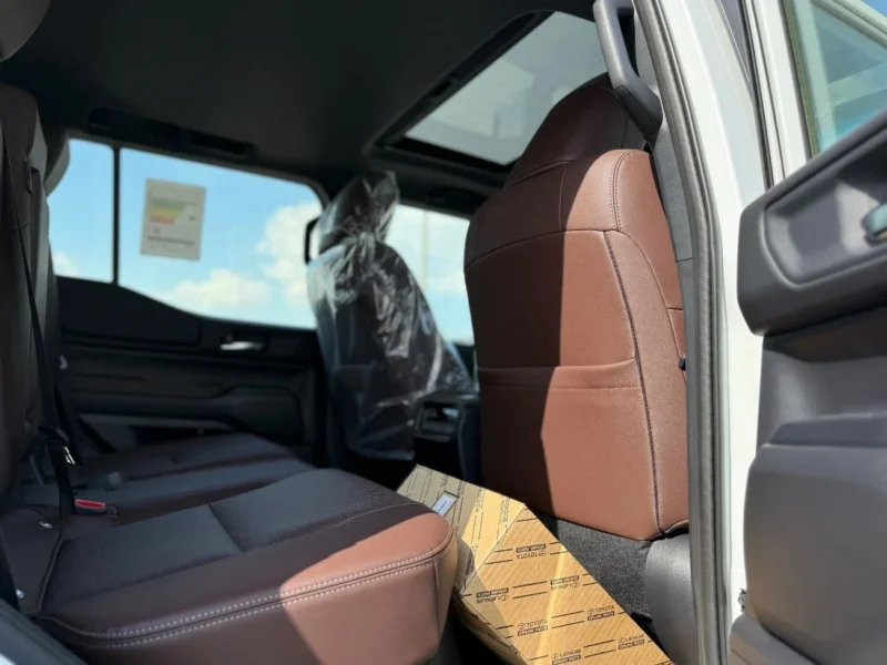 2026 TOYOTA PRADO ADVENTURE 2.4 Litres 4 Cylinders Petrol Engine White Brown SUV GCC Specs
