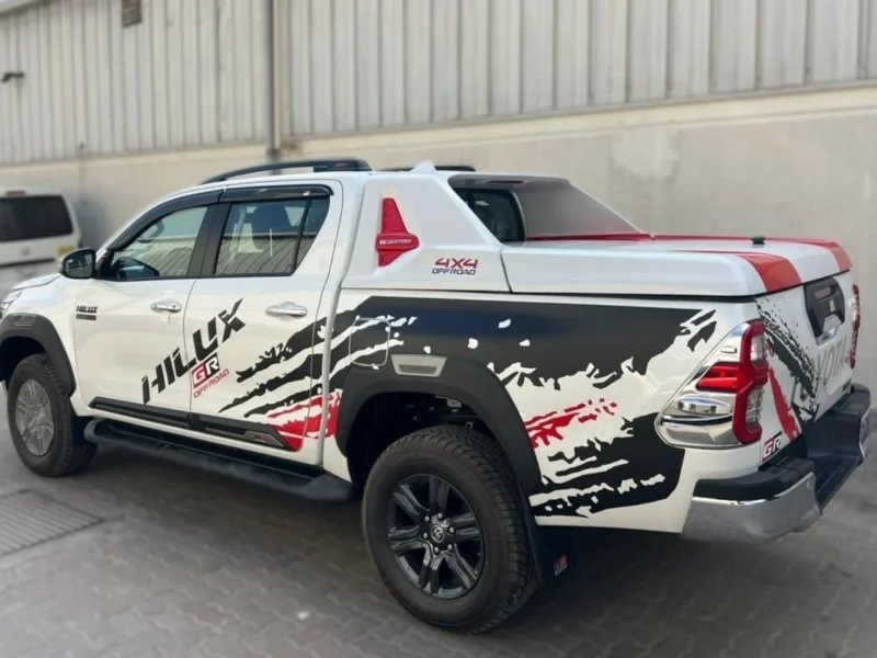2026 TOYOTA HILUX GR-SPORTS 2.4L 4X4 DIESEL 4 Cylinders White Black Pickup Truck