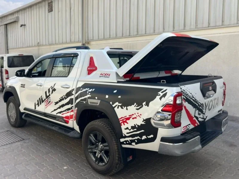 2026 TOYOTA HILUX GR-SPORTS 2.4L 4X4 DIESEL 4 Cylinders White Black Pickup Truck