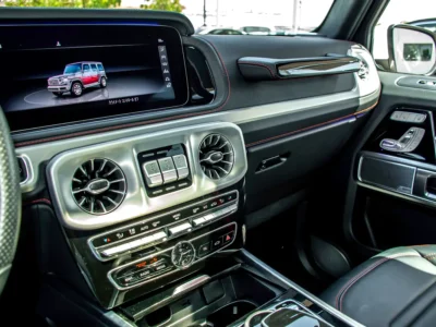 2019 Mercedes-Benz G-Class G 550 8 Cylinders Petrol Engine White Black SUV Automatic