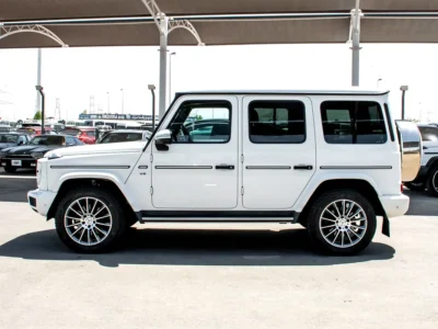 2019 Mercedes-Benz G-Class G 550 8 Cylinders Petrol Engine White Black SUV Automatic