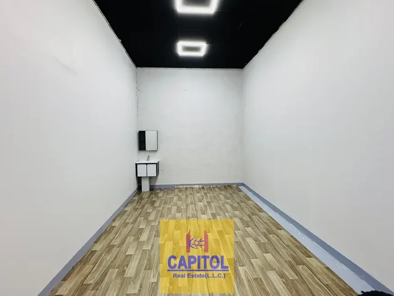 320 sqft Mezzanine Floor Available in Al Quoz