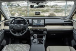 2026 Toyota Rav 4 XLE 2.0 Litres 4-Cylinder Petrol Engine Grey Beige SUV GCC Specs
