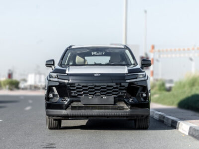 2026 Toyota Rav 4 XLE 2.5 Litres 4-Cylinder Hybrid Petrol Engine Black Beige SUV GCC Specs