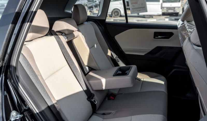 2026 Toyota Rav 4 XLE 2.5 Litres 4-Cylinder Hybrid Petrol Engine Black Beige SUV GCC Specs