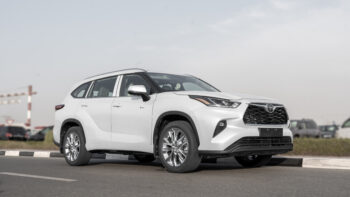 2026 Toyota Highlander Limited 2.5L 4-Cylinder Hybrid Engine White Grey SUV Automatic