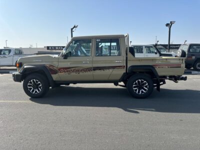 2026 Toyota Land Cruiser LC79 DC 6 Cylinders Engine Full option Beige Brown Pickup Truck
