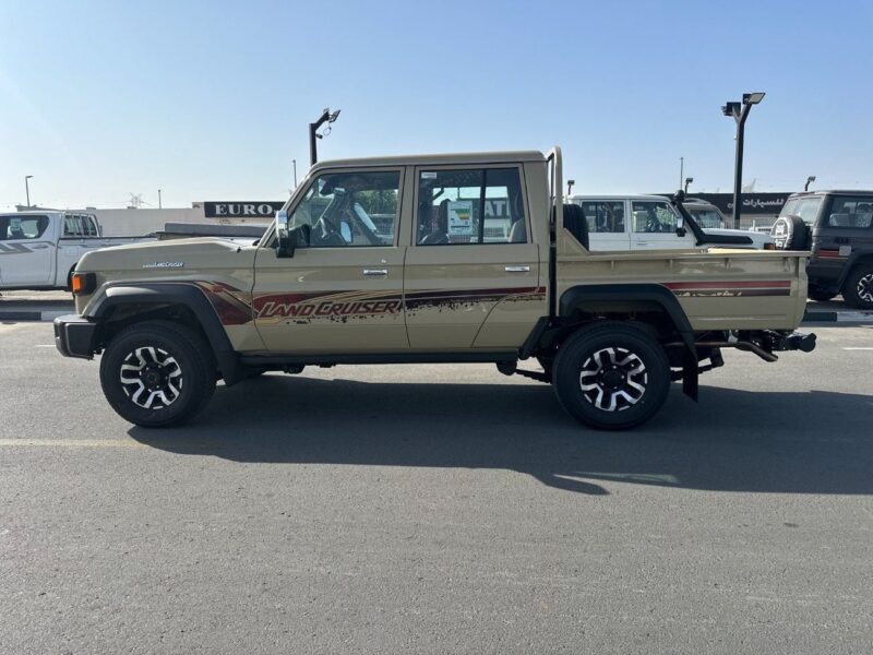 2026 Toyota Land Cruiser LC79 DC 6 Cylinders Engine Full option Beige Brown Pickup Truck