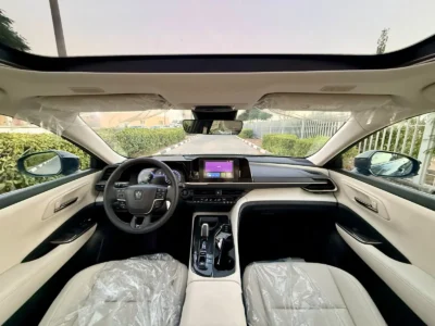 2026 Toyota Crown 2.5 Litres 4 Cylinders Hybrid Engine Blue Beige Sedan GCC Specs