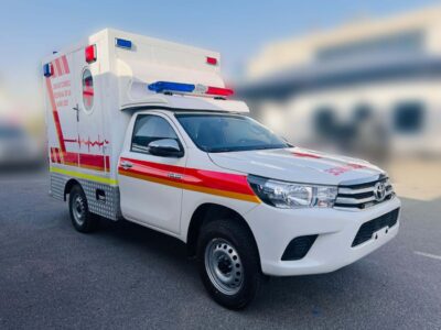 2026 Toyota Hilux 2.4L 4-Cylinder Turbocharged Diesel White Orange Ambulance GCC
