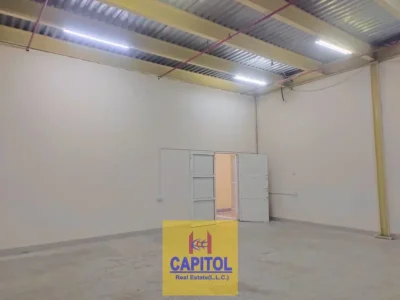 MEDIUM SIZE STORAGE WAREHOUSE ON MEZZANINE FLOOR