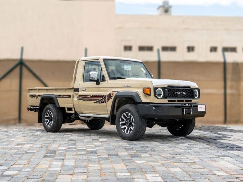 2026 Toyota Land Cruiser LC79 2.8L 4-Cylinder Turbo Diesel Engine Beige Brown Pickup Truck