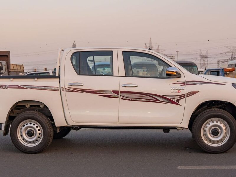 2026 Toyota Hilux GL2 2.4L 4-Cylinder Turbo Diesel Engine White Red Pickup Truck GCC