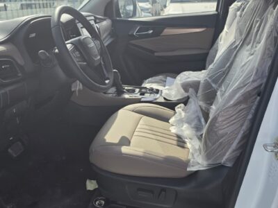 2026 Isuzu MU-X 3.0 Litres Turbo 4 Cylinders Diesel Engine White Grey Pickup Truck