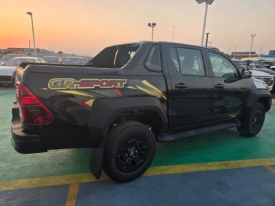 2026 TOYOTA HILUX GR SPORT 4.0 Litres 6 Cylinders Diesel Engine Black Pickup Truck