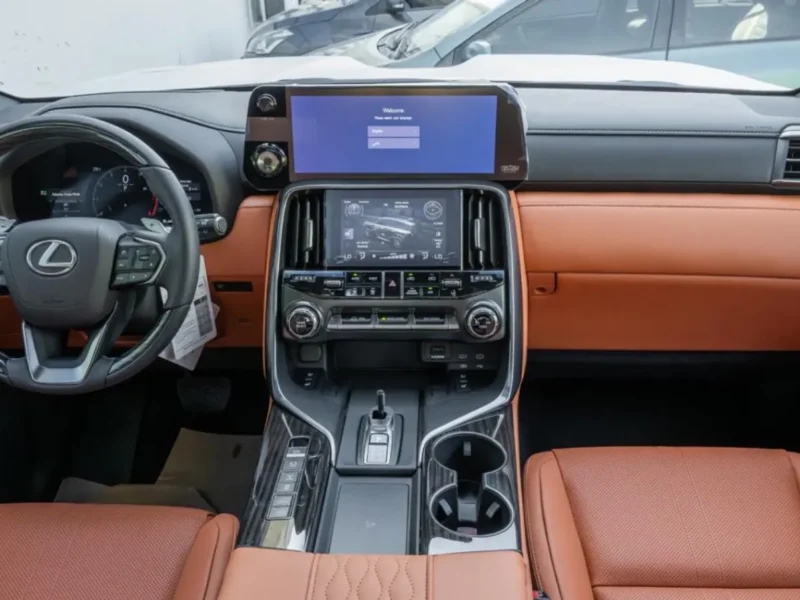 2026 Lexus LX 700 VIP 3.5 Litres 6 Cylinders Hybrid Engine White Tan SUV GCC Specs