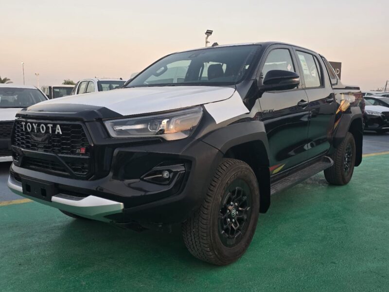 2026 TOYOTA HILUX GR SPORT 4.0 Litres 6 Cylinders Diesel Engine Black Pickup Truck