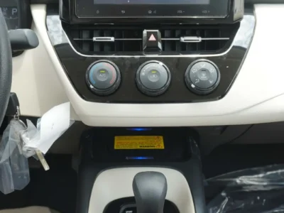 2025 Toyota Corolla XLI 2.0 Litres 4 Cylinders Petrol Engine White Sedan GCC Specs