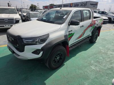 2026 TOYOTA HILUX GR SPORT 4.0 Litres 6 Cylinders Petrol Engine White Black Pickup Truck
