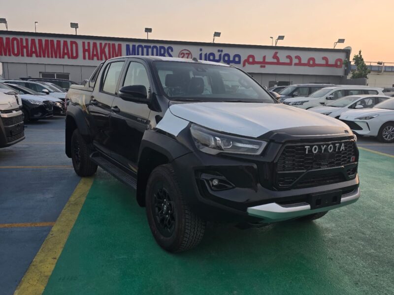 2026 TOYOTA HILUX GR SPORT 4.0 Litres 6 Cylinders Diesel Engine Black Pickup Truck