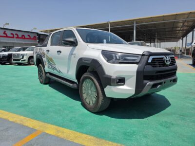 2026 TOYOTA HILUX ADVENTURE 4.0 Litres 6 Cylinders Diesel Engine White Grey Pickup Truck