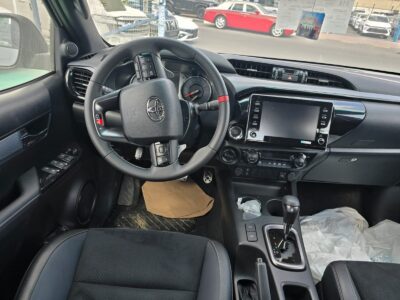2026 TOYOTA HILUX GR SPORT 4.0 Litres 6 Cylinders Petrol Engine White Black Pickup Truck