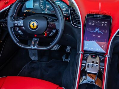2025 FERRARI ROMA SPIDER 3.9 Litres 8 Cylinders Petrol Engine Red Convertible