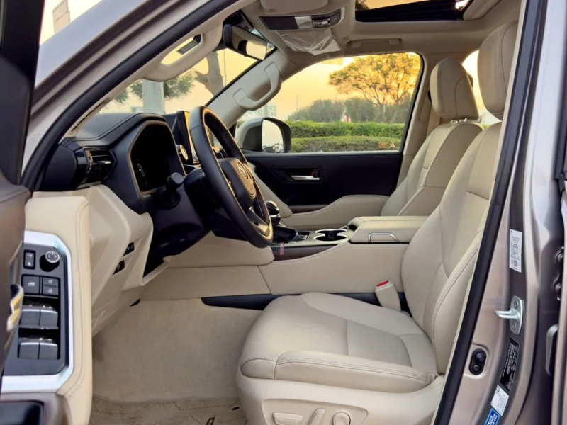 2025 Toyota Land Cruiser GXR 4.0 Litres V6 Petrol Engine Bronze Beige SUV GCC Specs
