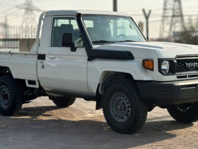 2024 Toyota Land Cruiser LC79 4.2 Litres V6 DIESEL Engine White Grey Pickup Truck