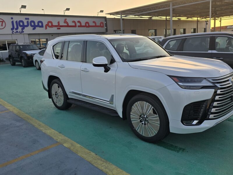 2026 Lexus LX 600 3.5 Litres 6 Cylinders Petrol Engine White Tan SUV GCC Specs