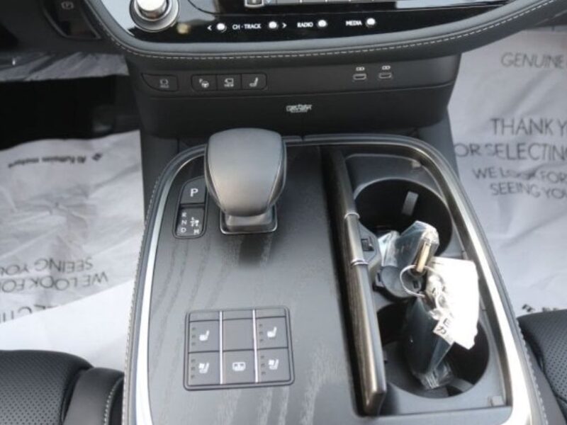 2024 Lexus LC 500 5.0-liter V8 Petrol Engine White Black Luxury Sedan GCC Specs