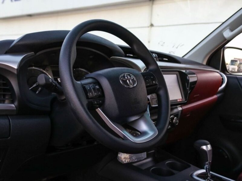 2024 Toyota HILUX GLX 2.7 Litres 4 Cylinders Petrol Engine Black Red Pickup Truck