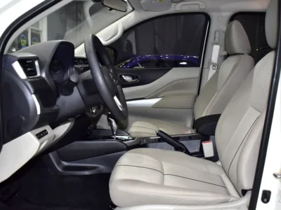 2024 Nissan Xterra SE 4 Cylinders Petrol Engine White Beige SUV GCC Specifications
