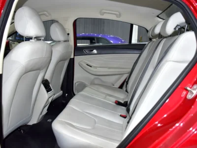 2026 Chery Arrizo 5 Comfort 4 Cylinders Petrol Engine Red Beige Sedan GCC Specs