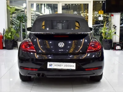 2017 Volkswagen Beetle Turbo S 4 Cylinders Petrol Engine Black Beige Convertible
