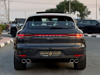 2021 Porsche Macan STD 2.0 Litres 4 Cylinders petrol Engine Grey Red SUV GCC Specs