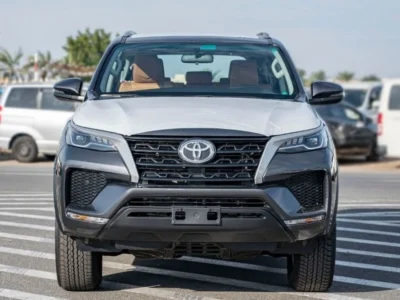 2025 TOYOTA FORTUNER SR5 2.7 Litres 4 Cylinders Petrol Engine Grey Tan SUV GCC Specs