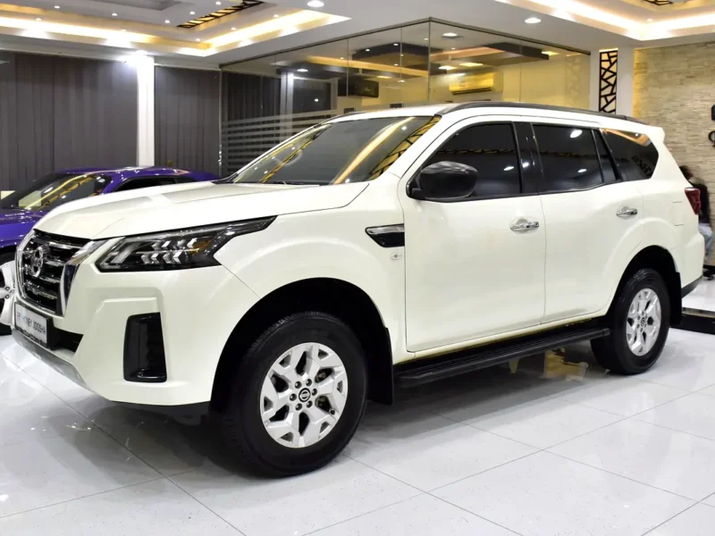 2024 Nissan Xterra SE 4 Cylinders Petrol Engine White Beige SUV GCC Specifications