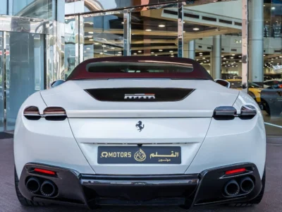2025 FERRARI ROMA SPIDER 3.9 Litres 8 Cylinders Petrol Engine Red Convertible