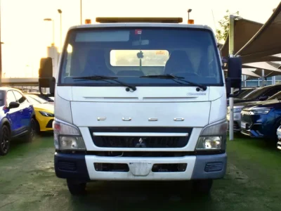 2017 Mitsubishi Canter 4 Cylinders Diesel Engine White Blue Utility Truck GCC Specs