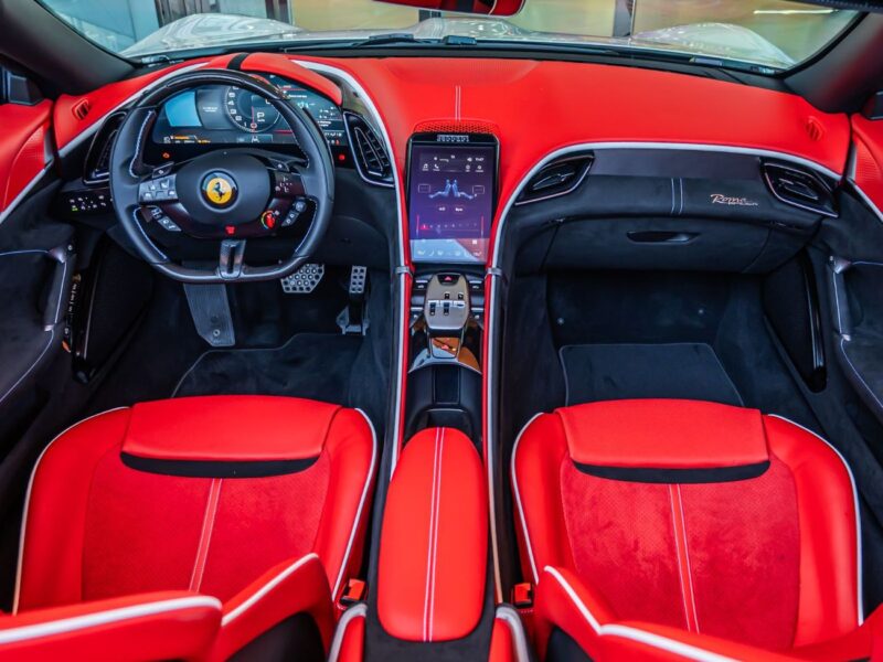 2025 FERRARI ROMA SPIDER 3.9 Litres 8 Cylinders Petrol Engine Red Convertible