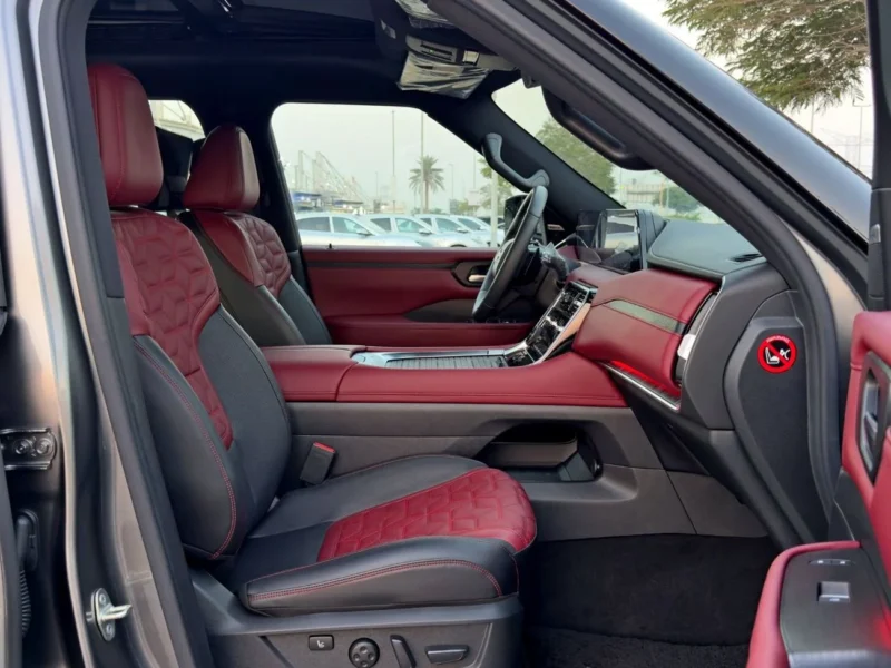 2025 Nissan Patrol SE Platinum 3.8 Litres 6 Cylinders petrol Engine Grey Red SUV GCC Specs