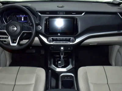 2024 Nissan Xterra SE 4 Cylinders Petrol Engine White Beige SUV GCC Specifications