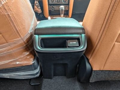2025 TOYOTA FORTUNER 2.7 Litres 4 Cylinders Petrol Engine Grey Tan SUV GCC Specs